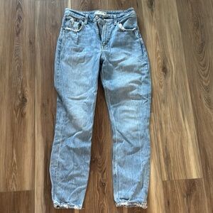 Abercrombie & Fitch High Rise Mom Jeans 26/2R